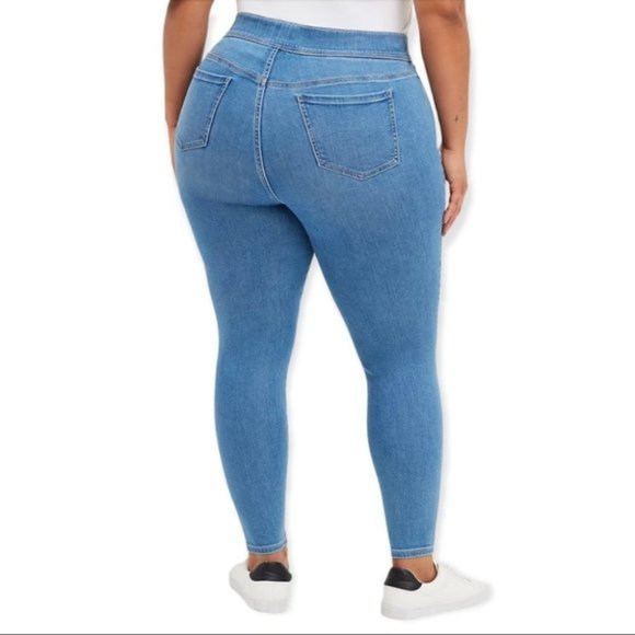 Torrid‎ Lean Jean Size 4X Short Super Soft Medium Wash Denim Hi-Rise Skinny NWT - Picture 3 of 12